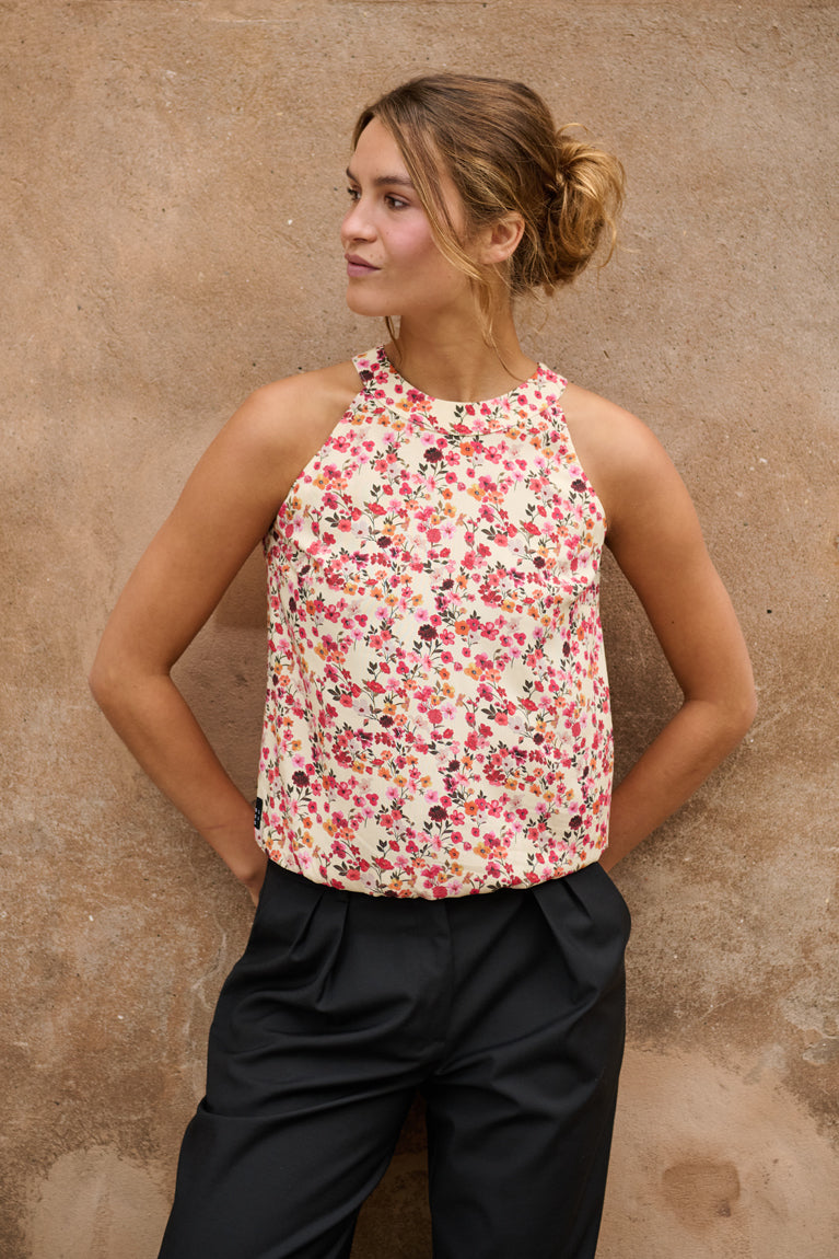 Tolsing Vega Top / Summer Time