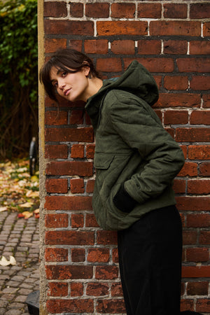 Tolsing Anorak / Dusty Green Velvet ( Water Resistant)