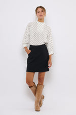 Tolsing Thea Nederdel / Black Strukture