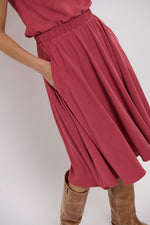 Tolsing Carol Skirt / Cherry